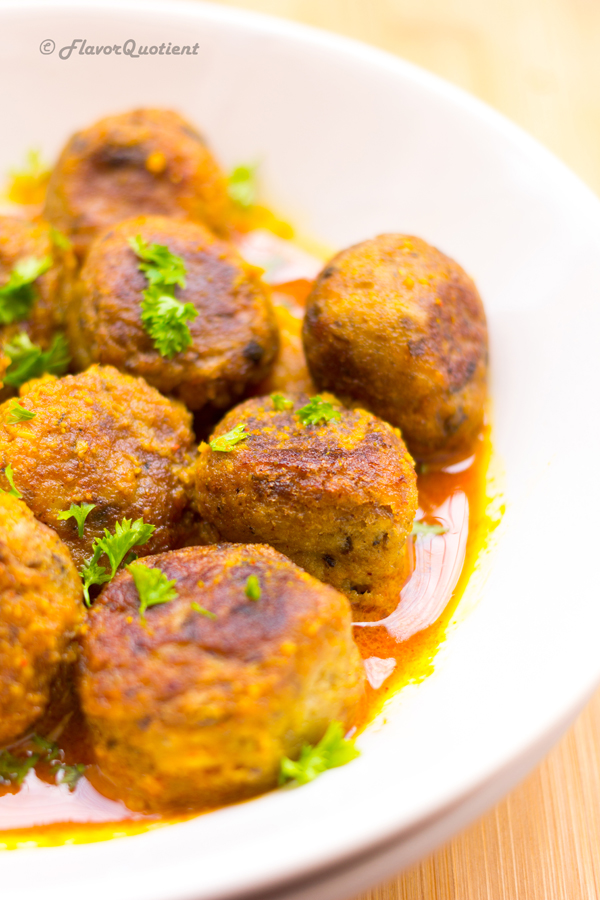 Bengali Kacha Kolar Kofta | Flavor Quotient | Today recipe of Kacha Kolar Kofta is an awesome traditional Bengali dish! These vegetarian meatballs are made with raw banana and flavored with aromatic Indian spices and are perfect for weekend indulgence!