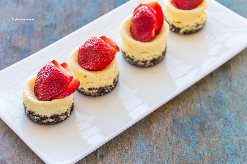 Mini Oreo Cheesecake | Flavor Quotient | Cute little mini Oreo cheesecake will take your heart away instantly! These are perfect surprises for your sweetheart this Valentine’s Day!
