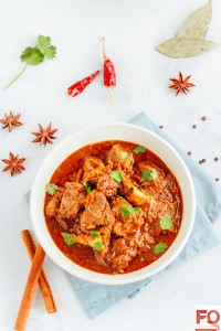 The Goan lamb vindaloo is a classic recipe of lamb curry which is an exemplary outcome of culinary amalgamation of two cultures – Indian and Portuguese!