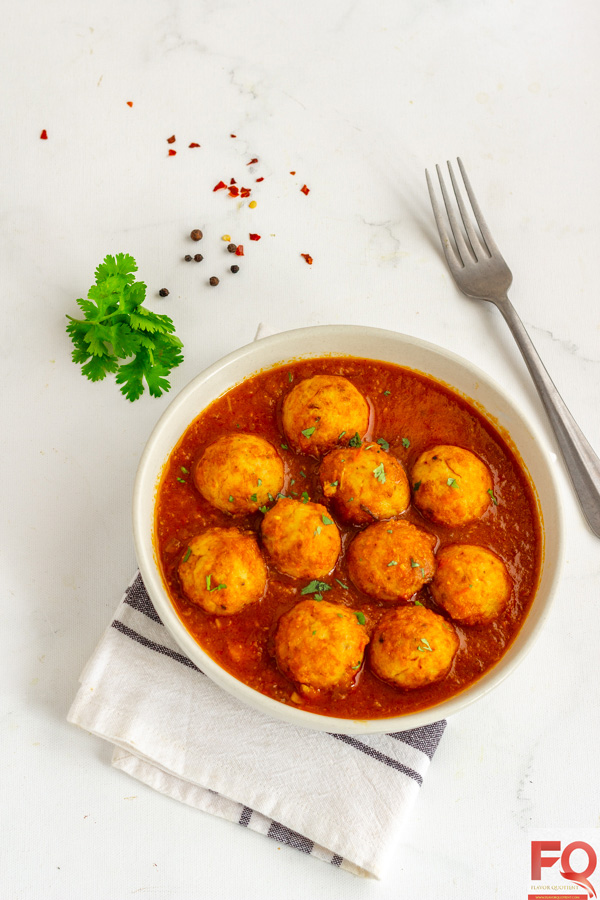 6-Chicken Meatballs with Spicy Gravy